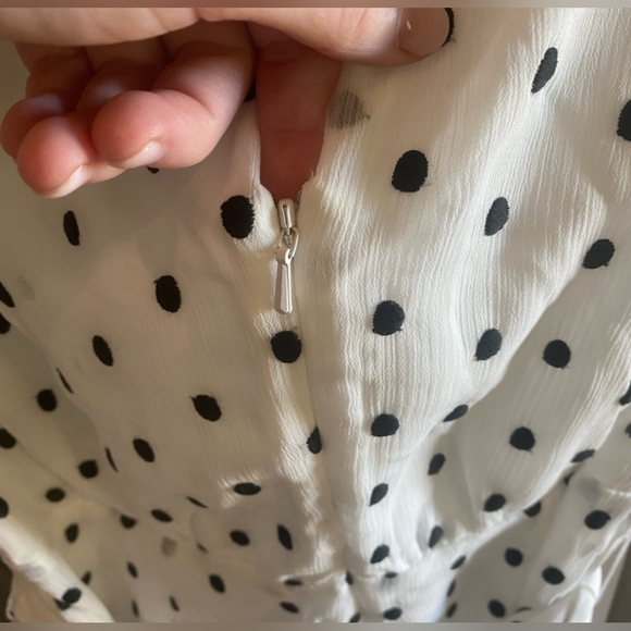 𝅺la Maison talulah somthing about you polka dot dress - Picture 7 of 8